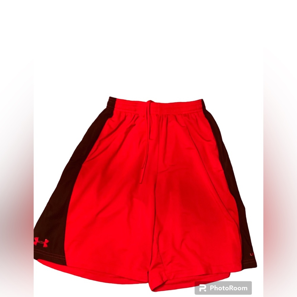 Under Armour Athletic shorts Boys Youth Medium